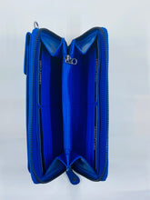 Load image into Gallery viewer, Full Grain Leather Mobile Phone Bag